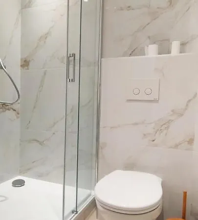 Le Garden - Close To Palais, Quiet And Comfortable Apartment Cannes