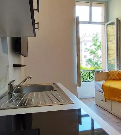 Daire Le Garden - Close To Palais, Quiet And Comfortable *