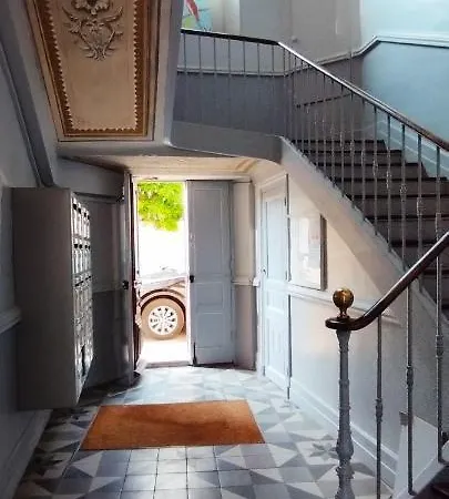 Le Garden - Close To Palais, Quiet And Comfortable *